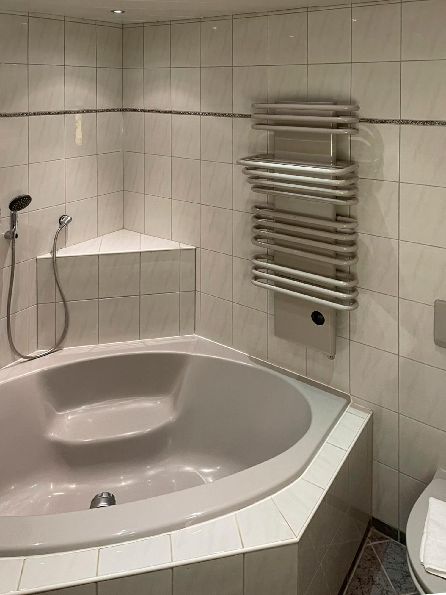 Dormio Gasthof Hoellwirt オーバートラウン 部屋 写真